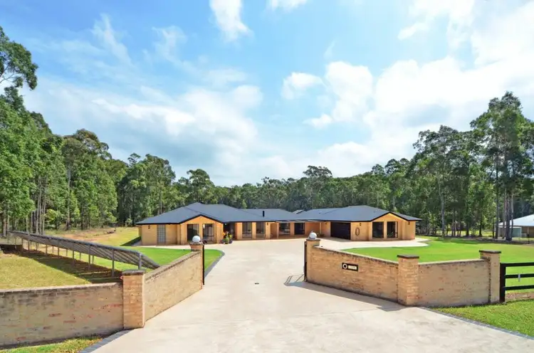 11 Linkwood Drive, Nowra Hill NSW 2540