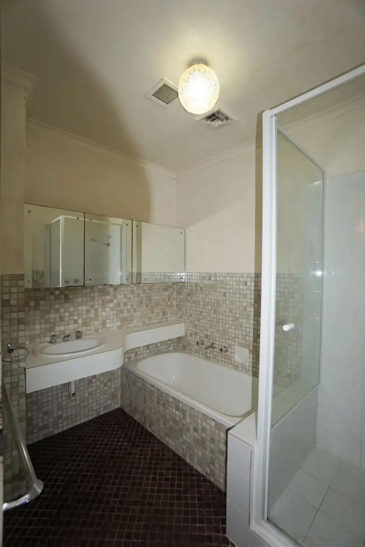 Fifth view of Homely apartment listing, 21/6 Balwyn Road, Canterbury VIC 3126