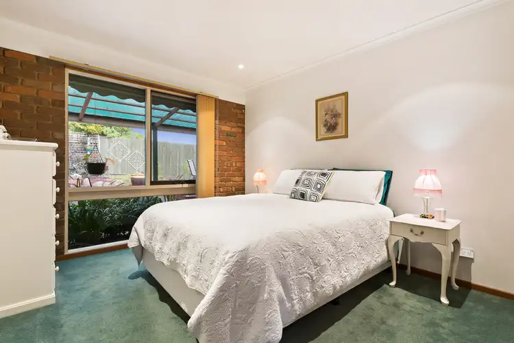 Sixth view of Homely house listing, 10 Blue Gum Court, Greensborough VIC 3088