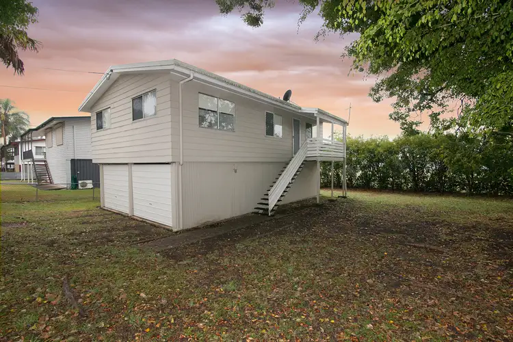 26 Raceview Street, Raceview QLD 4305