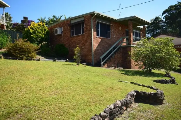 9 Waugh Ave, Nambucca Heads NSW 2448
