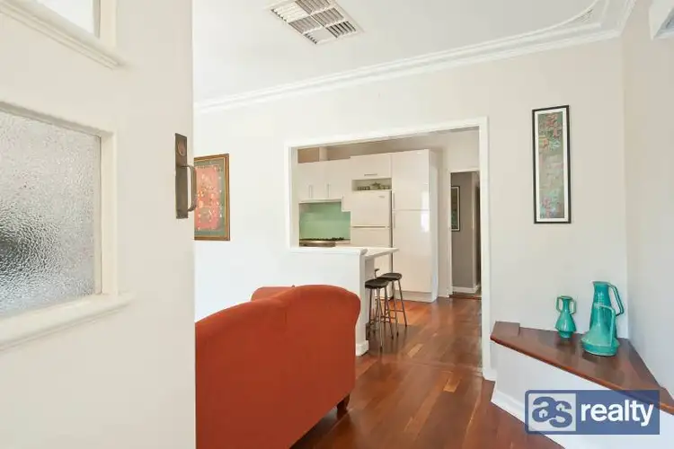 Fourth view of Homely semi-detached listing, A/465 Lennard Street, Dianella WA 6059