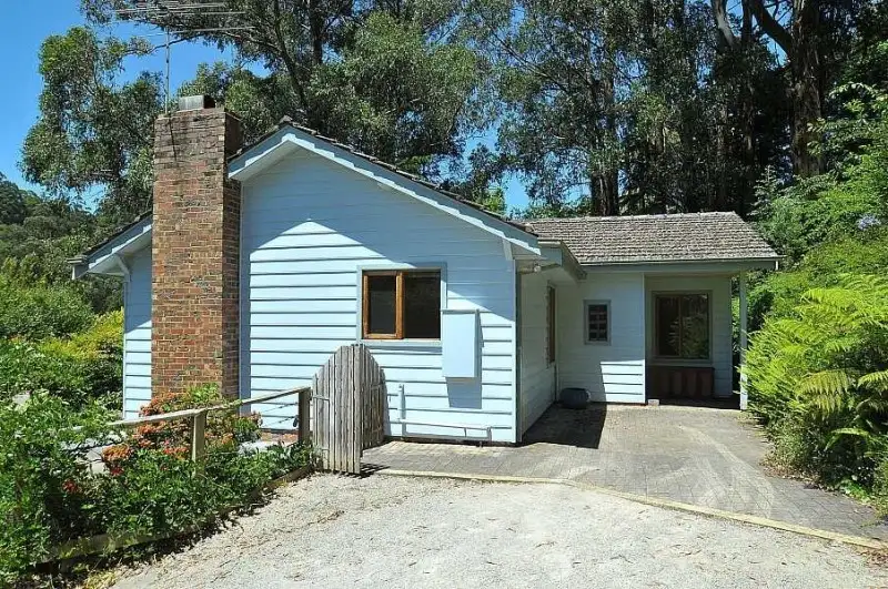 Main view of Homely house listing, 10 Rivington Avenue, Kallista VIC 3791