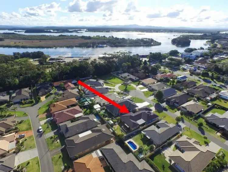 8 Fig Tree Court, Forster NSW 2428