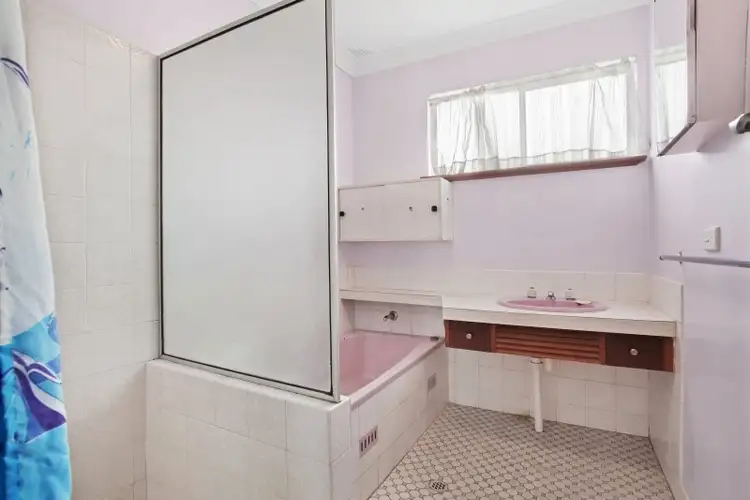 Seventh view of Homely house listing, 7 Curlew Cres, Woodberry NSW 2322