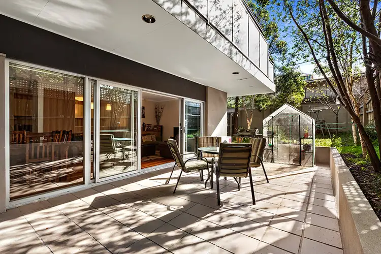 Third view of Homely apartment listing, 1/10 Rosanna Road, Heidelberg VIC 3084