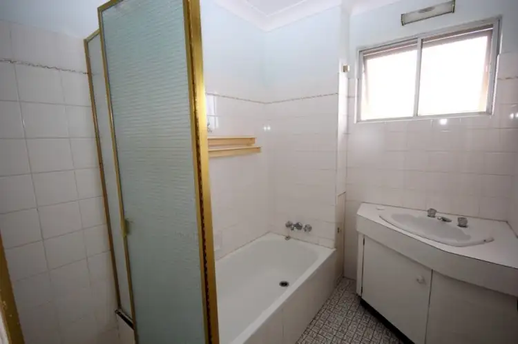 Sixth view of Homely unit listing, 4/23 Haig Street, Coorparoo QLD 4151