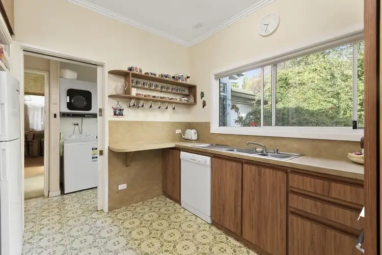 Second view of Homely house listing, 7 Hamilton Street, Colac VIC 3250