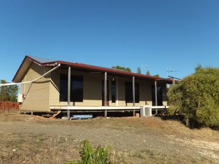 126 RAINBOWS ROAD, South Isis QLD 4660
