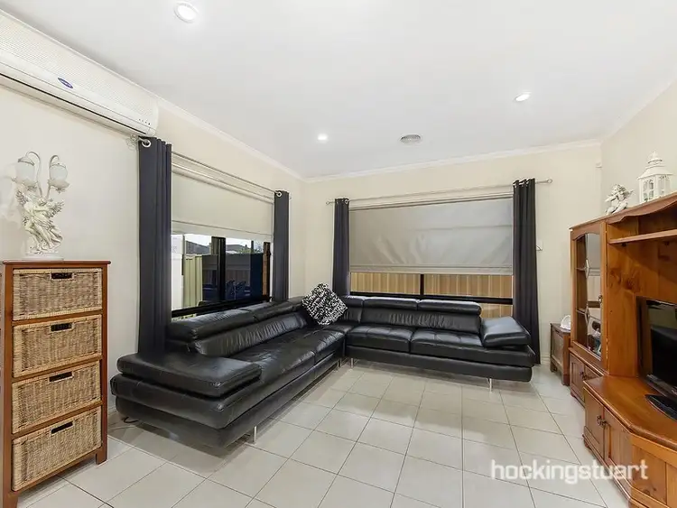 Fifth view of Homely house listing, 8 Evergreen Court, Taylors Hill VIC 3037