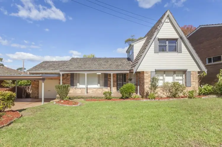 15 Douglas Street, Faulconbridge NSW 2776