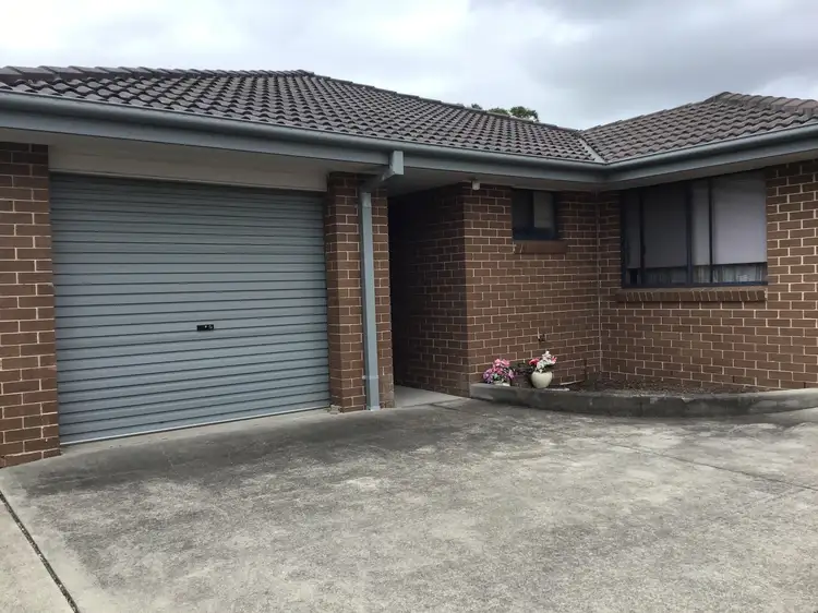 Main view of Homely unit listing, 3/5 Quarter Sessions Road, Tarro NSW 2322