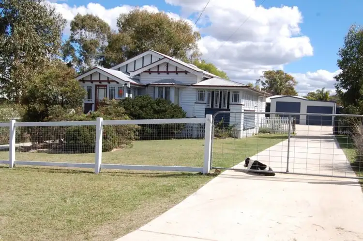 40 Furness Crescent, Warwick QLD 4370