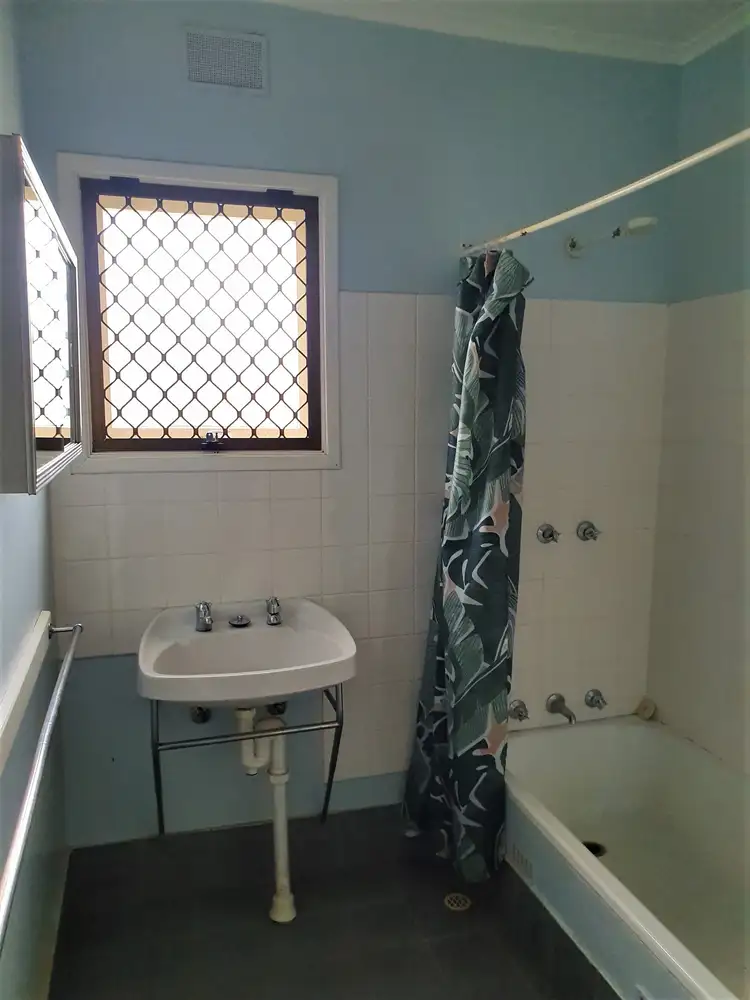 Fifth view of Homely house listing, 5 LORING STREET, Whyalla Stuart SA 5608