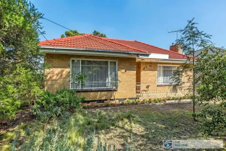 9 Delmont Avenue, Altona VIC 3018