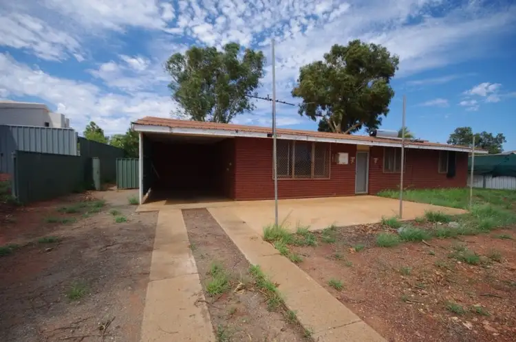 12 Gregory Crescent, Dampier WA 6713