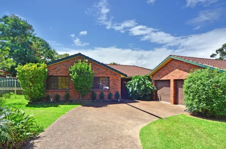 4 Helsinki Parade, Bomaderry NSW 2541