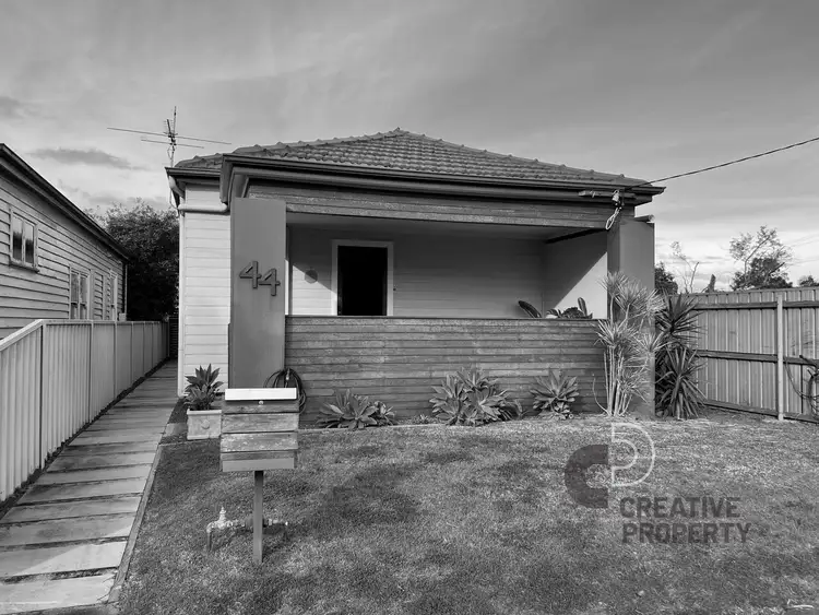 44 Douglas Street, Stockton NSW 2295