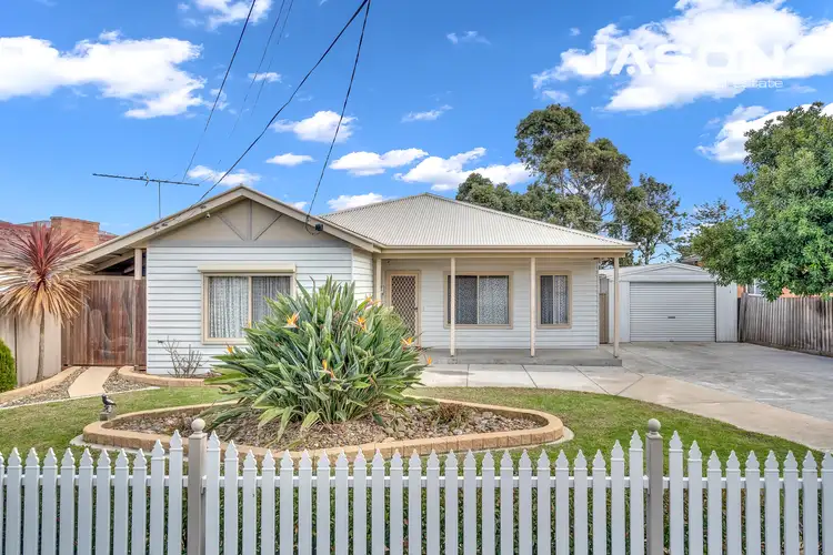 17 Birch Avenue, Tullamarine VIC 3043