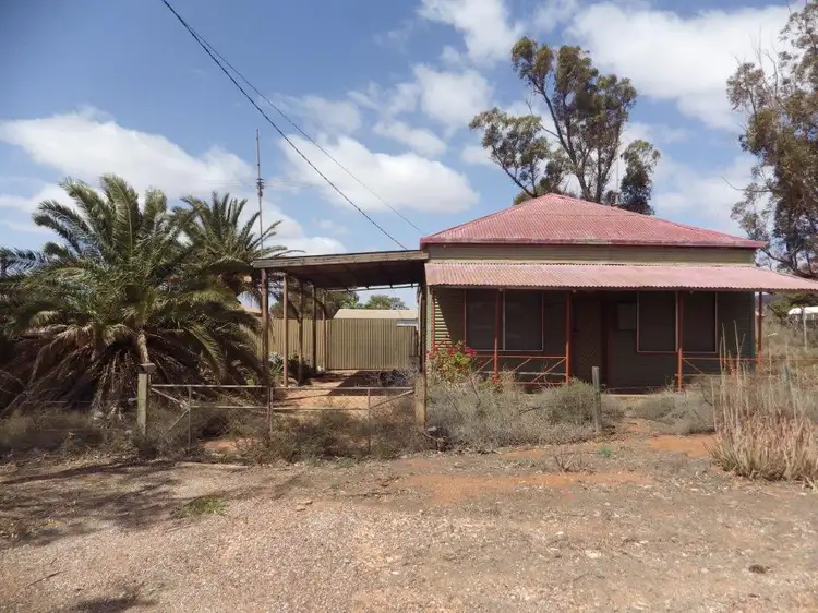 32-34 WALLS STREET, Iron Knob SA 5611