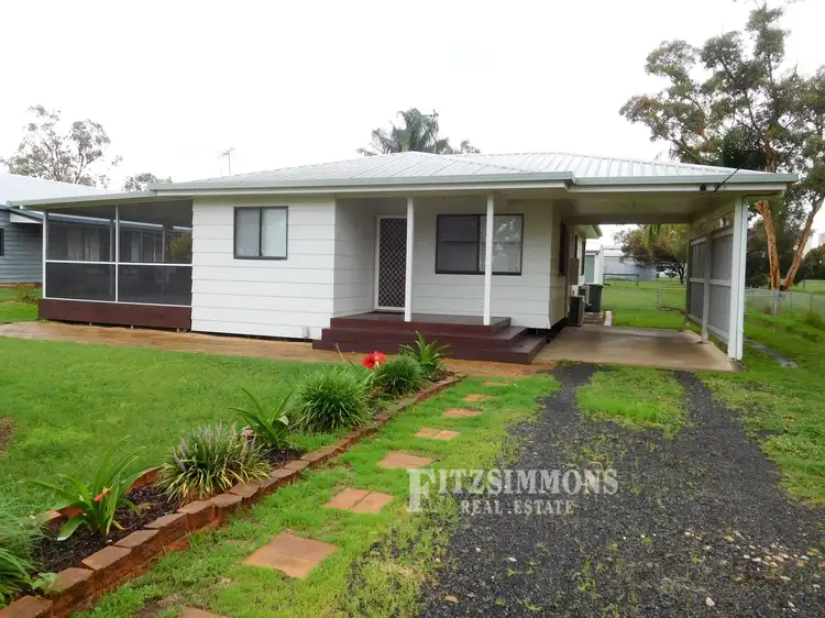 5 Messenger Street, Kaimkillenbun QLD 4406