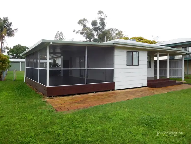 Second view of Homely house listing, 5 Messenger Street, Kaimkillenbun QLD 4406