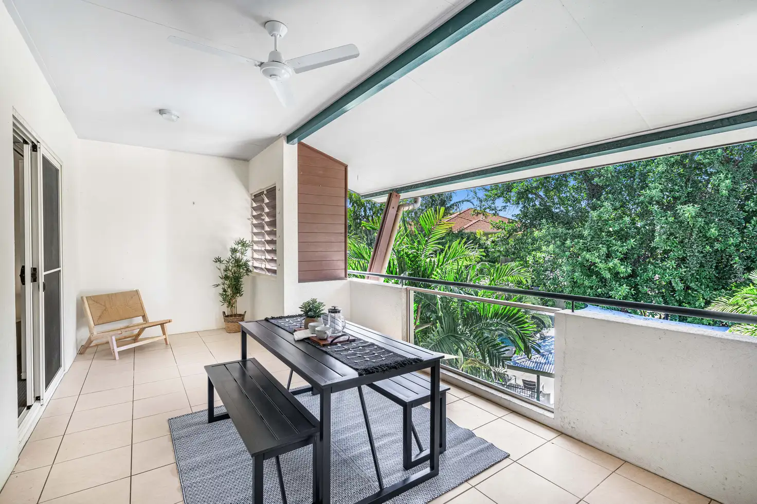 Main view of Homely unit listing, 32/1804 Captain Cook Highway, Clifton Beach QLD 4879