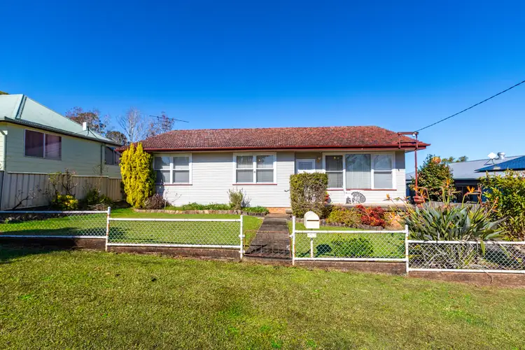 8 Church Street, Stroud NSW 2425
