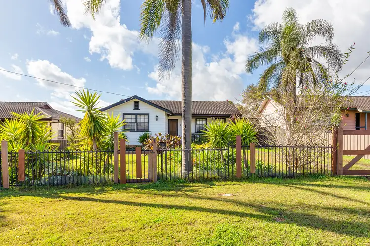 9 Windermere Avenue, Woodberry NSW 2322