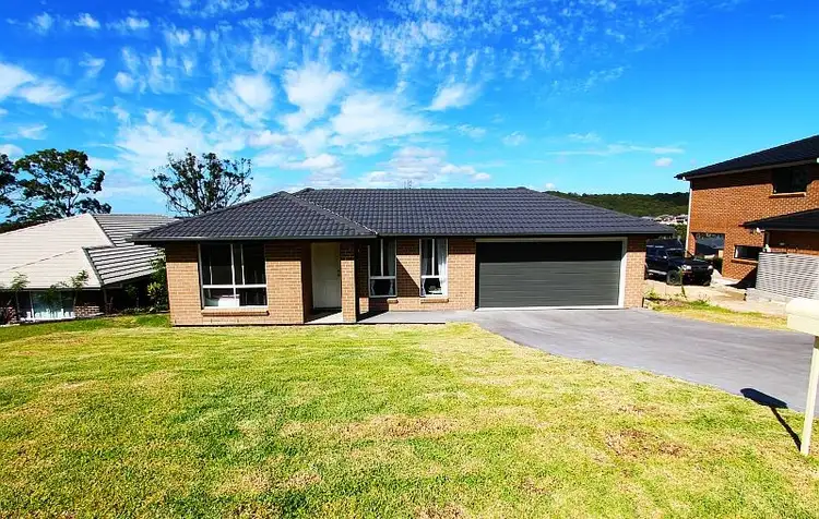 27 Blackwood Circuit, Cameron Park NSW 2285
