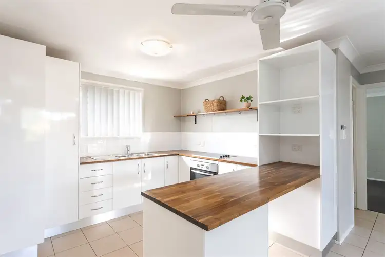 Second view of Homely unit listing, 3/6a Dunn Road..., Avenell Heights QLD 4670