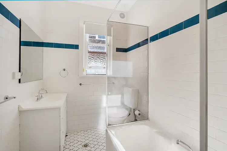 Fifth view of Homely apartment listing, 4/10 Allens Parade, Bondi Junction NSW 2022