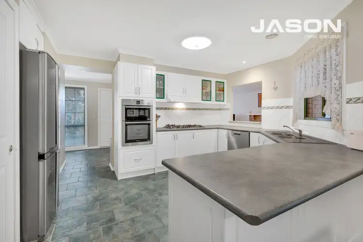 Sixth view of Homely house listing, 32 Willowbank Way, Attwood VIC 3049