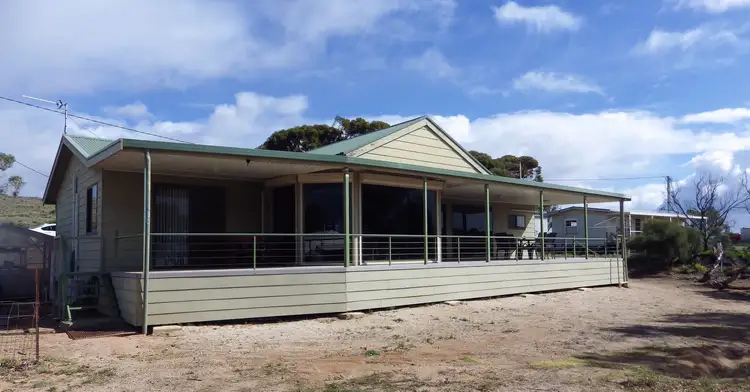 5 QUANDONG DRIIVE, Douglas Point SA 5601
