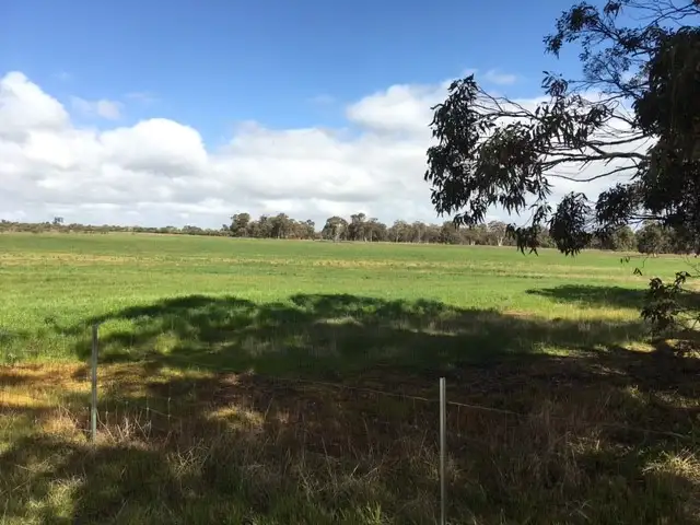 885 WESTDALE, Beverley WA 6304