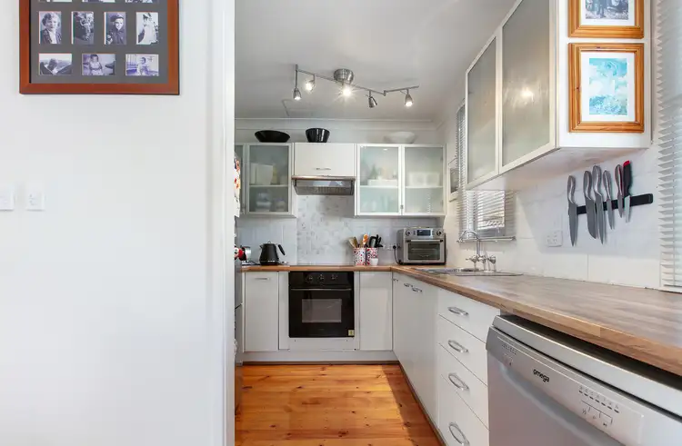 Fifth view of Homely house listing, 42 Greenway Avenue, Woodberry NSW 2322