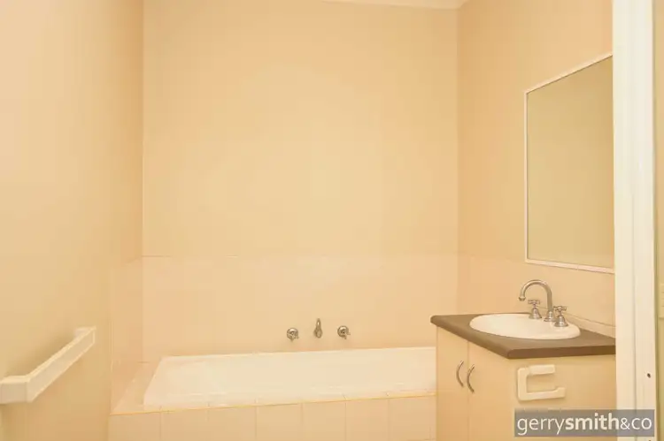 Fifth view of Homely house listing, 1/9 McTavish Boulevard, Horsham VIC 3400