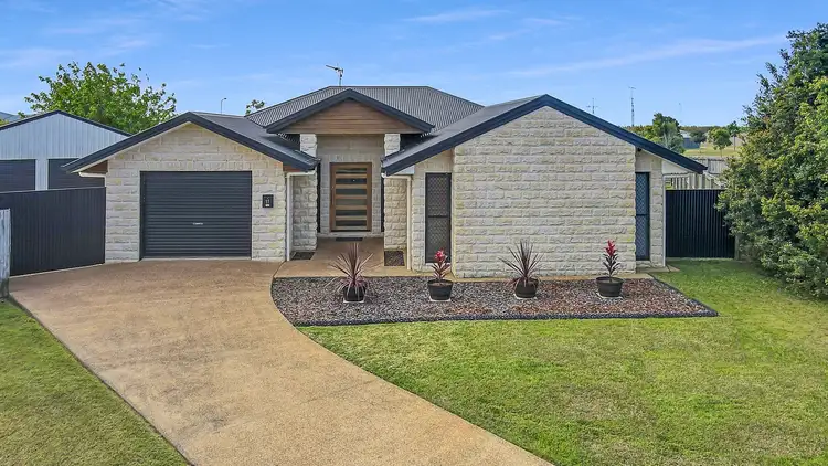 Second view of Homely house listing, 11 Halloran Court, Thabeban QLD 4670