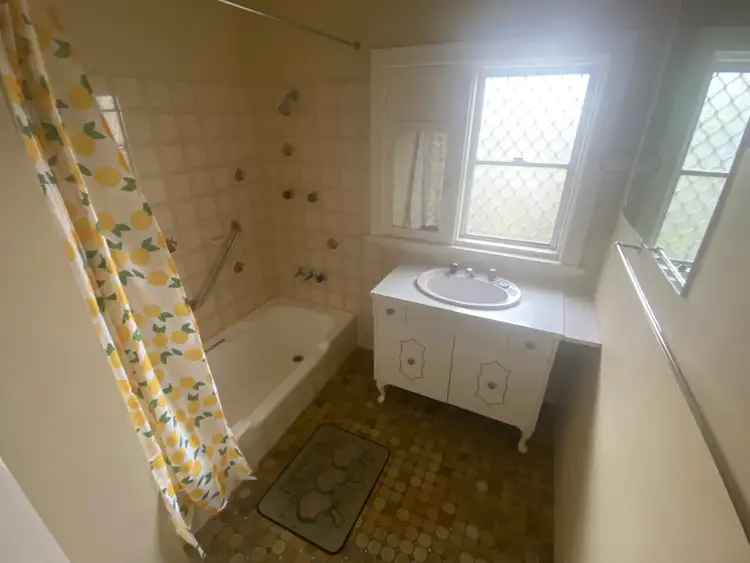 Seventh view of Homely house listing, 26 Edwards St, Beverley WA 6304
