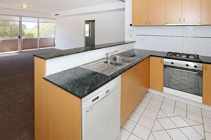 Third view of Homely apartment listing, 32/632 St Kilda Road, Melbourne VIC 3004