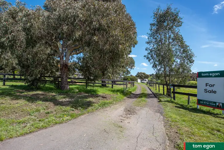 161 Seventh Avenue, Eden Park VIC 3757