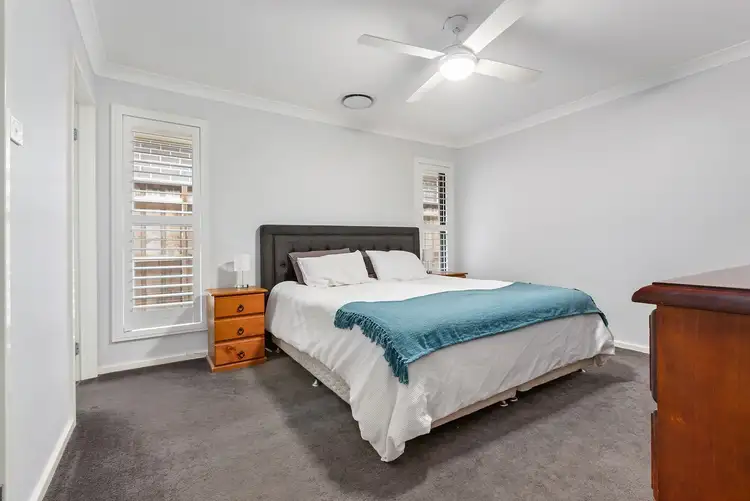 Fifth view of Homely house listing, 33 Barr Promenade, Thornton NSW 2322