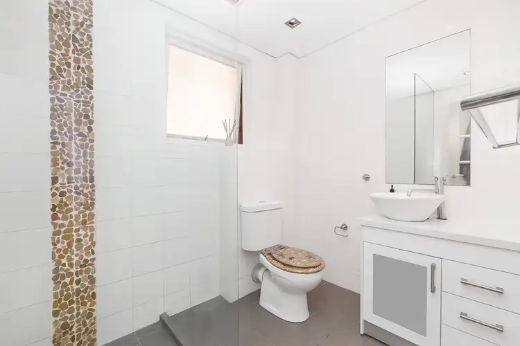 Fifth view of Homely apartment listing, 4/10-12 Banksia Road, Caringbah NSW 2229