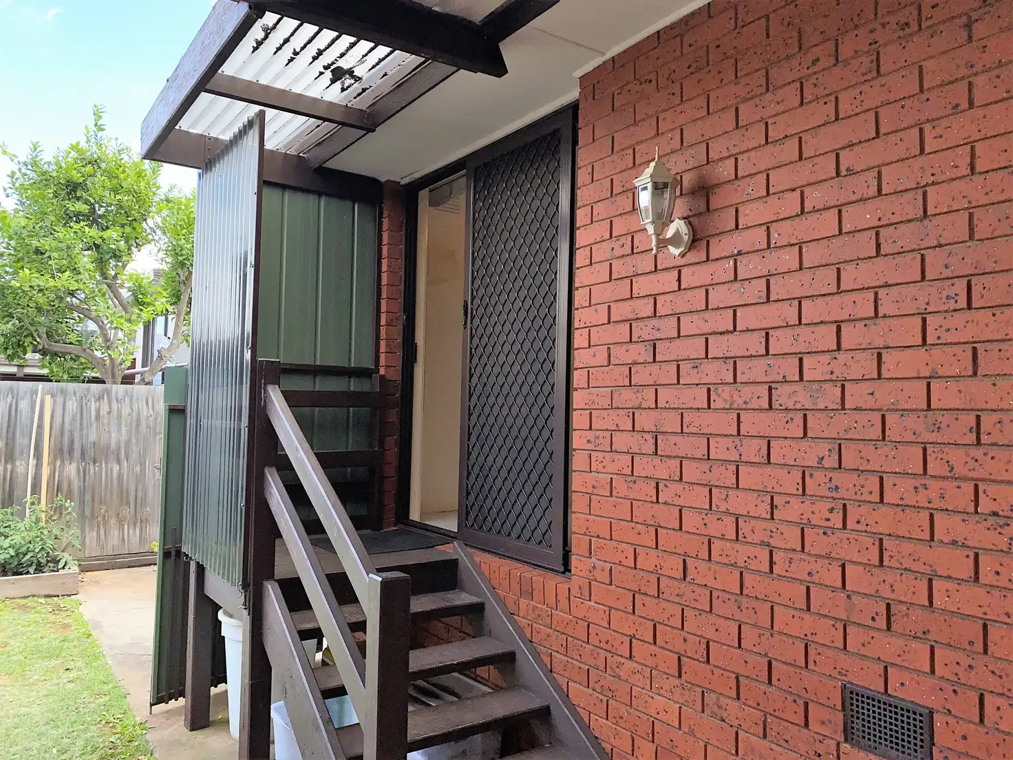 Main view of Homely unit listing, 1/17 Finningley Drive, Tullamarine VIC 3043