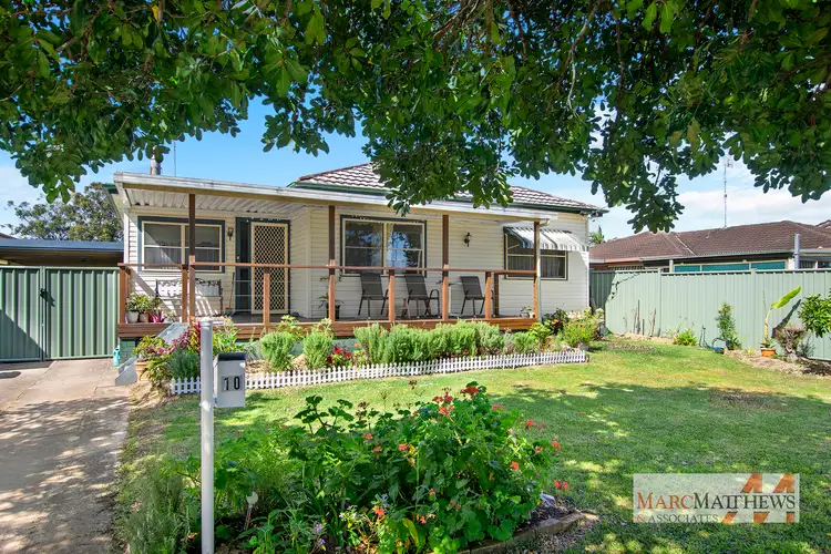 10 Britannia Street