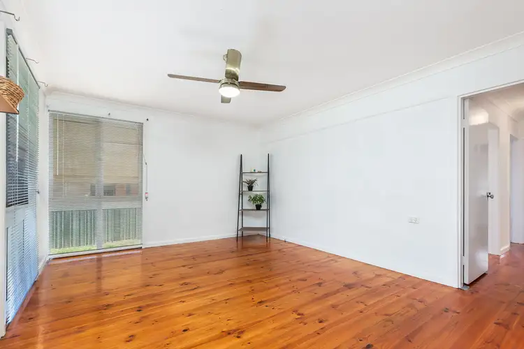 Fourth view of Homely house listing, 11 Gostwych Avenue, Woodberry NSW 2322