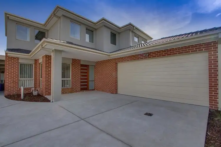2/19 Arbroath Road, Wantirna South VIC 3152