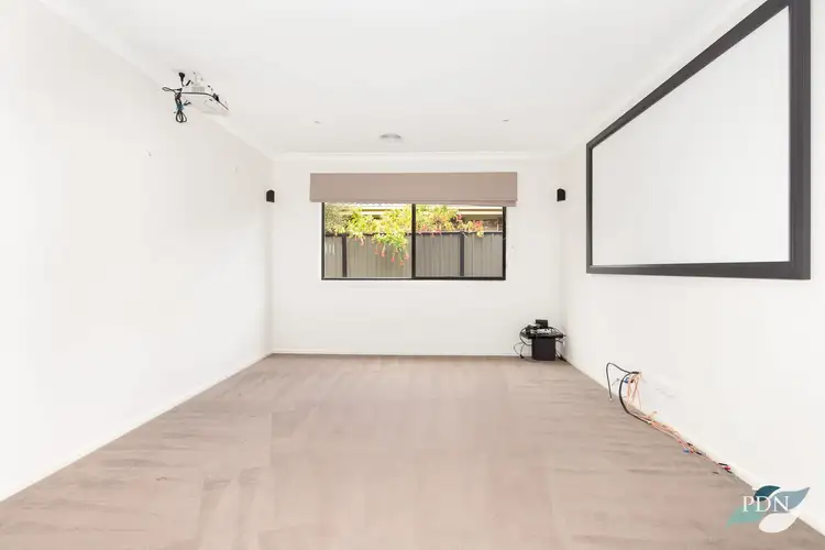 Sixth view of Homely house listing, 2 Loma Court, Tarneit VIC 3029