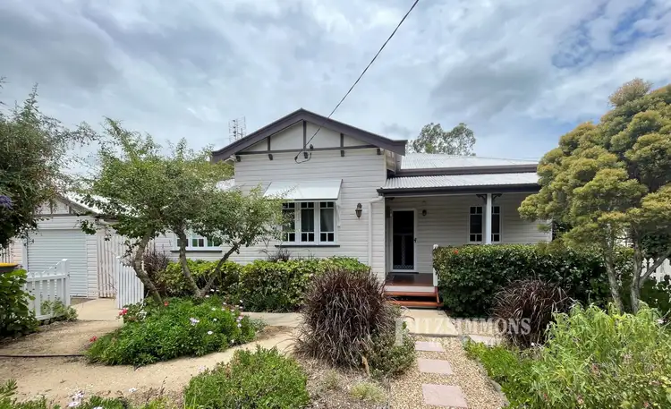 14 Bunya Street, Dalby QLD 4405
