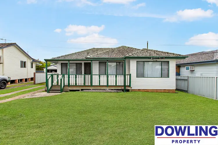 14 Curlew Crescent, Woodberry NSW 2322